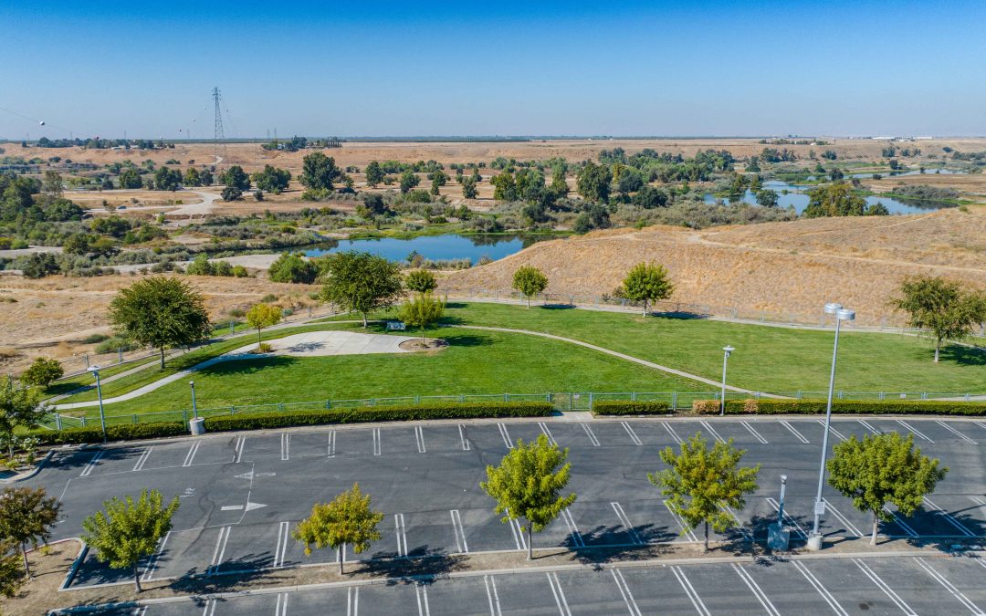 The Grand on the Bluffs: A Picture-Perfect Venue with Spectacular Views